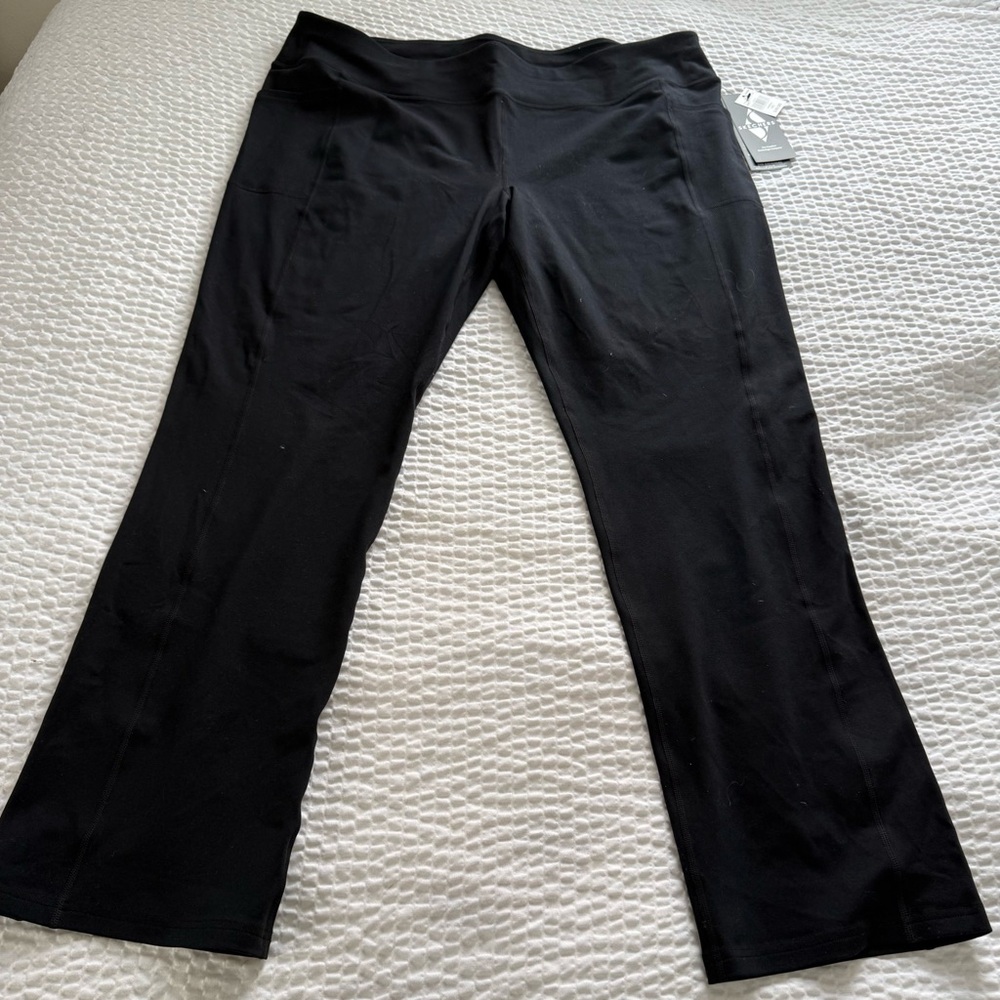 Skechers Classic Black Leggings (NWT)